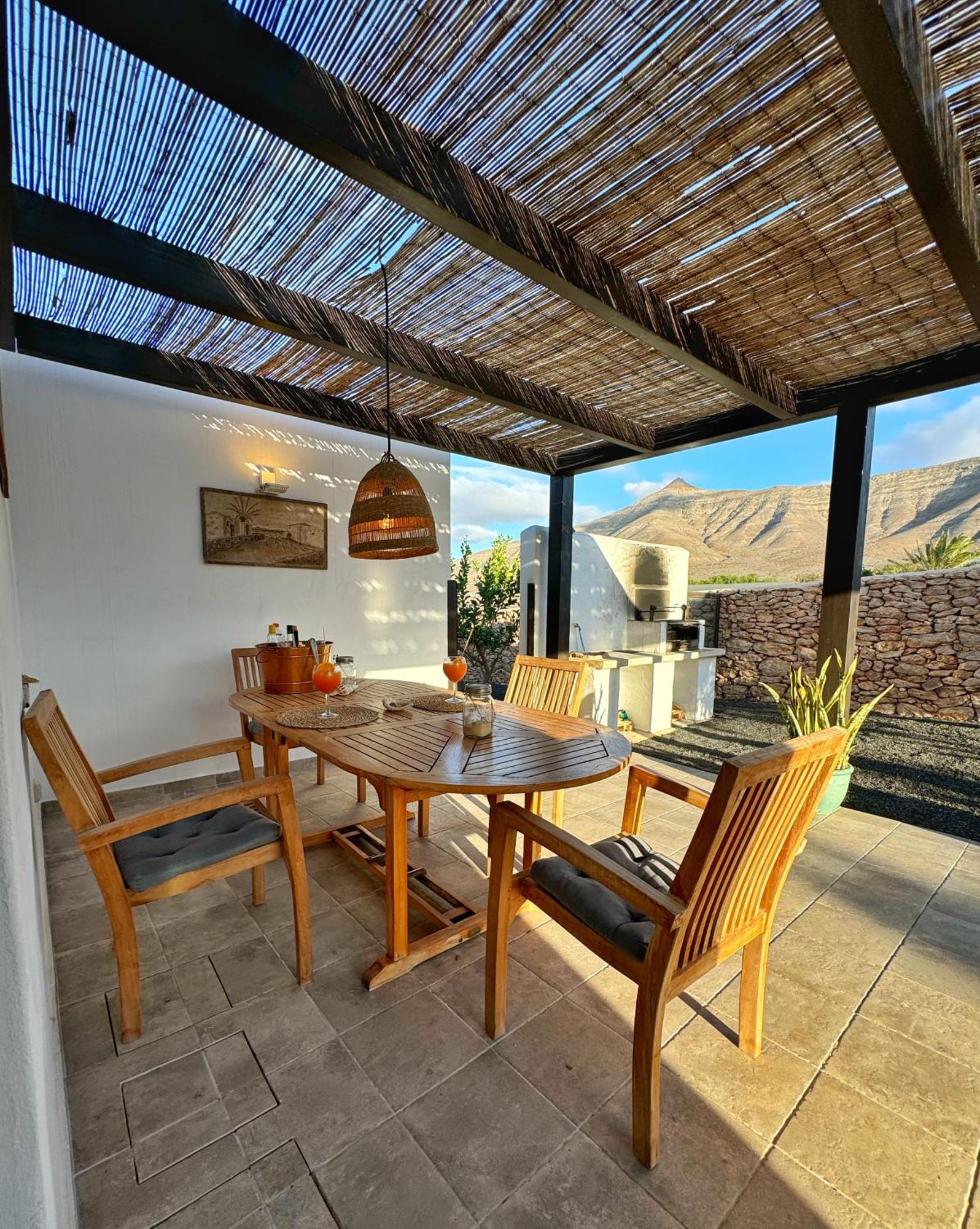 Вилла Casa Marisa With Heated Pool & Garden Тиндайя Экстерьер фото